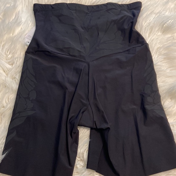 Maidenform Sculpts size L brand new with tags - Picture 5 of 7